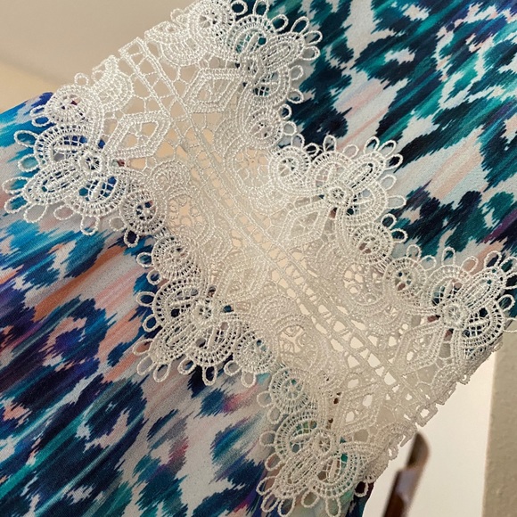 Floral dress/short - Picture 2 of 4